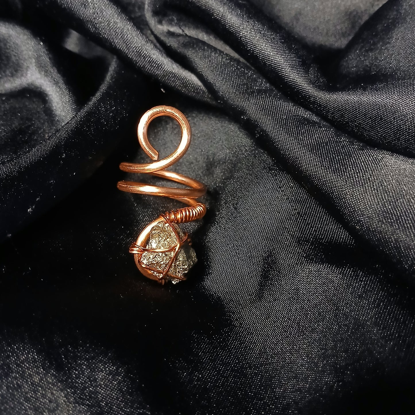 Copper Single Crystal Ring